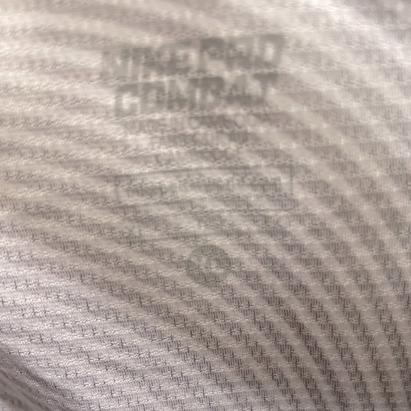 Nike Mens Pro Combat Padded Football Shirt Gray Silver Striped X-Large - Picture 3 of 4